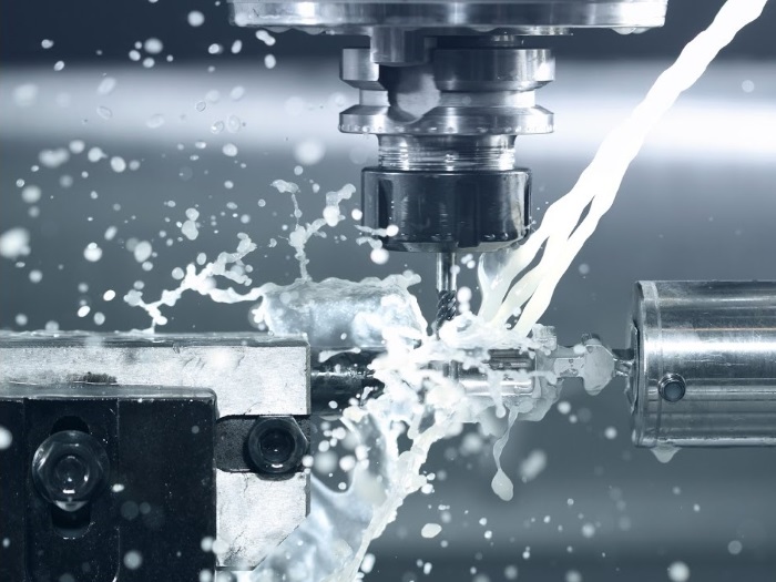 Mecanizado en torno CNC de metal